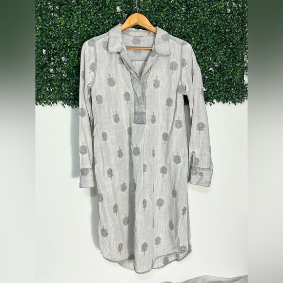Soft Surroundings Dresses & Skirts - Soft Surroundings- Tencel Lyocell Chambray Feather Embroidered Dress, Sz Medium